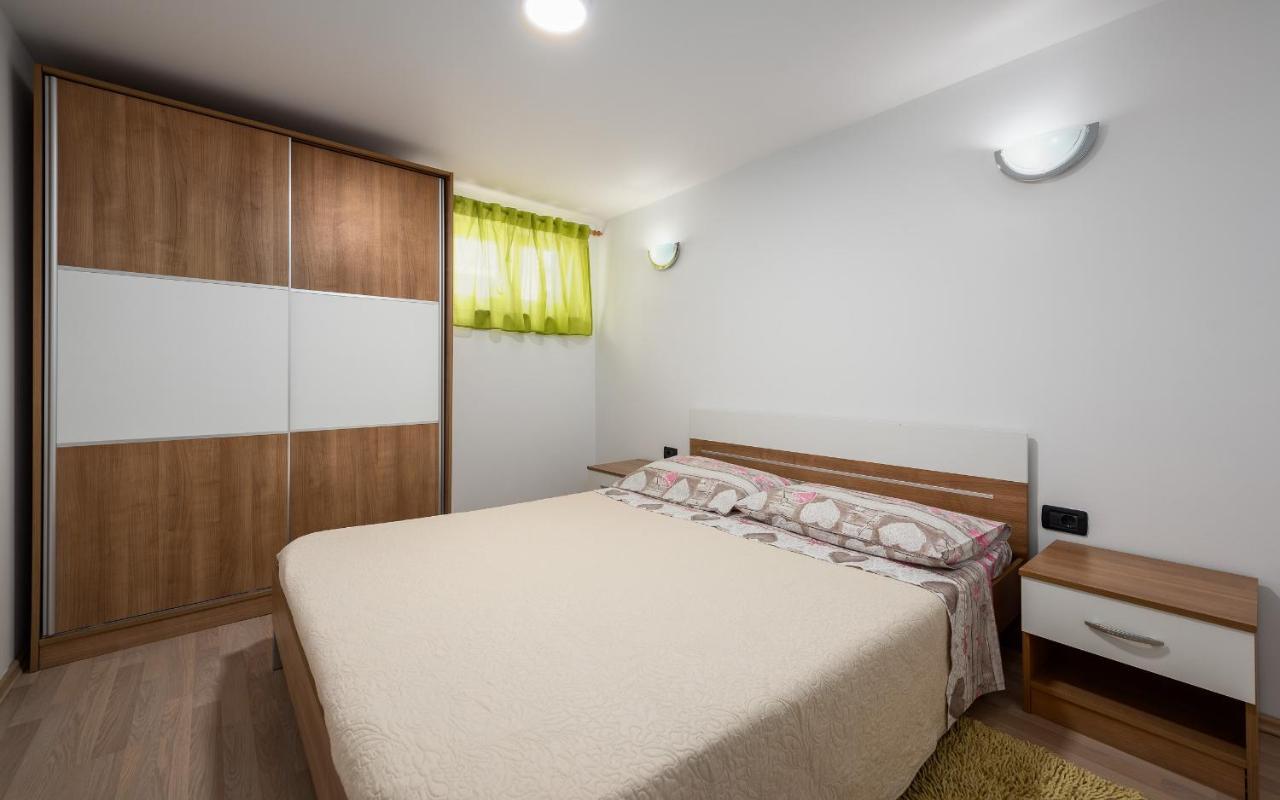 Villa Semy Pazin Buitenkant foto